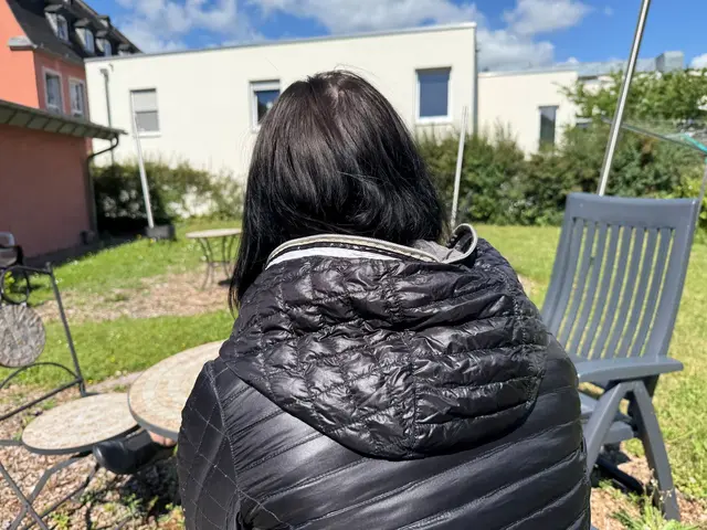 Die Zahl der wohnungslosen Frauen steigt. | Foto: Birgit Reichert/dpa