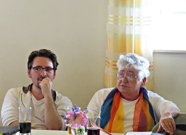 Markus Schultz mit seiner Mutti vom Volkschor Haßloch | Foto: Brigitte Melder