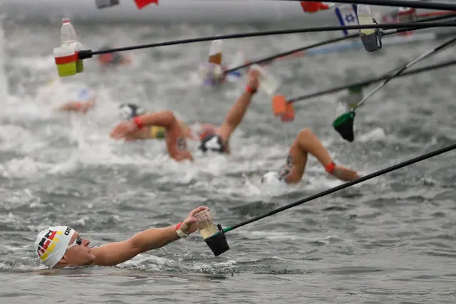 Andreas Waschburger hat in New York zwei Schwimm-Rekorde geknackt. (Archivbild) | Foto: Mark Schiefelbein/AP/dpa