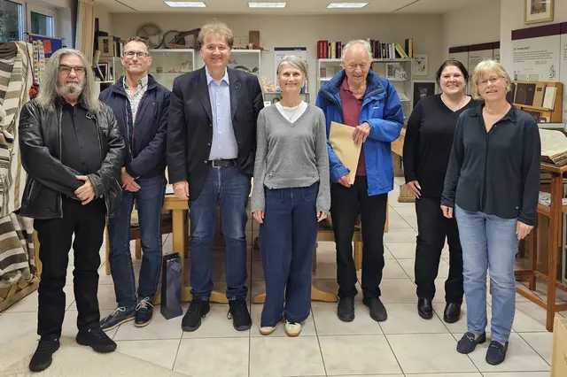 Armin Jung (ausscheidendes Beiratsmitglied), Markus Zapilko, Michael Landgraf, Saskia Römer, Hans Mauer, Simone Eisele und Heike Haub. Es fehlt Robin Rothe.   | Foto: Schröter-Stiftung 