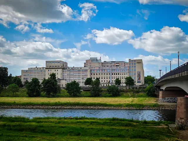 Das Theresienkrankenhaus in Mannheim schließt zum 1. Juli seine Stationen und die Notaufnahme. Die Versorgung wird vollständig am Diako in Neckarau gebündelt und erweitert. | Foto: Stadt Mannheim