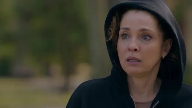 Nina (Maria Wedig): Das lange gehütete Familiengeheimnis und die Todesfälle von Zoe und Carlos holen sie bei GZSZ ein. | Foto: RTL