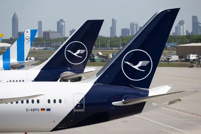 Die Lufthansa hat mit dem Aus für die Tochter Cityline Tausende Verbindungen gestrichen. (Archivbild) | Foto: Boris Roessler/dpa