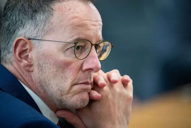 Der ehemalige Innenminister Michael Ebling (SPD) ist jetzt Wirtschaftsminister. | Foto: Hannes Albert/dpa