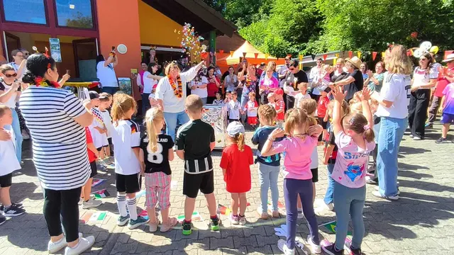 Sichtlich Spaß hatten alle beim Sommerfest der Kita | Foto: Natascha Ellrich 