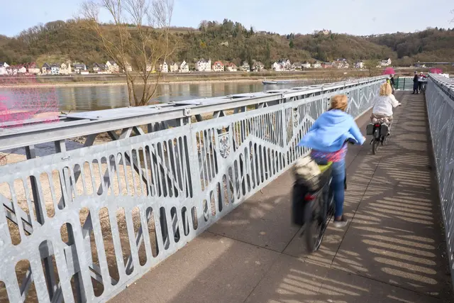 Der Ahr-Radweg zwischen dem Stadtteil Walporzheim und dem Ortsteil Laach ist ab sofort wieder für den Radverkehr freigegeben. (Symbolbild) | Foto: Thomas Frey/dpa