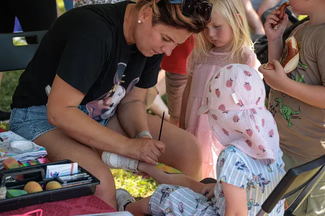 Spiel, Bewegung und jede Menge gute Laune: Das Internationale Kinderfest 2026 lockte zahlreiche Familien in den Stadtpark Fronte Lamotte nach Germersheim. | Foto: Paul Needham