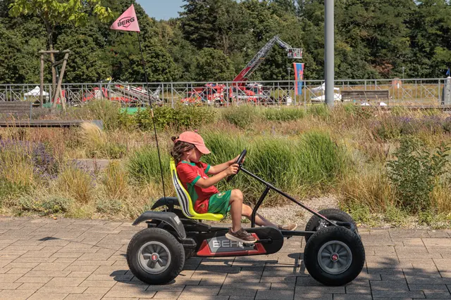 Spiel, Bewegung und jede Menge gute Laune: Das Internationale Kinderfest 2026 lockte zahlreiche Familien in den Stadtpark Fronte Lamotte nach Germersheim. | Foto: Paul Needham