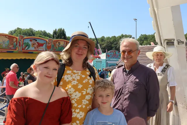 Vorfreude auf die Bespielung des Riesenrads | Foto: Julia Glöckner