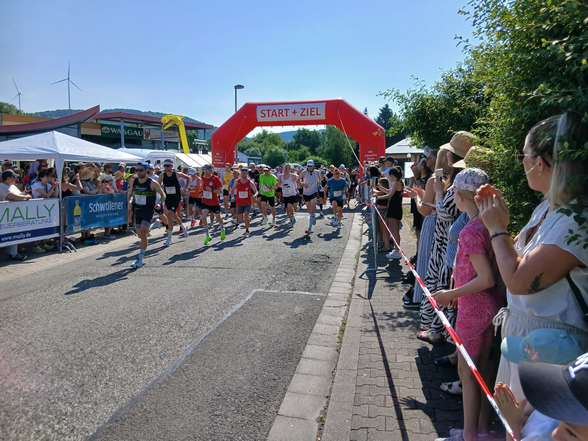 Draisinenlauf-in-Altenglan-Rekordbeteiligung-bei-Rekordhitze-Bildergalerie-