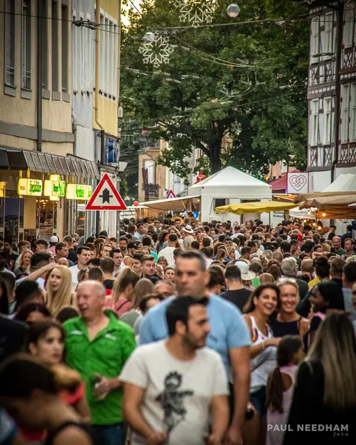 Zum Altstadtfest wird es voll auf den Straßen der Durlacher Altstadt | Foto: Paul Needham