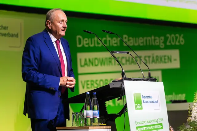 Bauernpräsident Joachim Rukwied warnt vor einem Aus für Minijobs.  | Foto: Philipp von Ditfurth/dpa