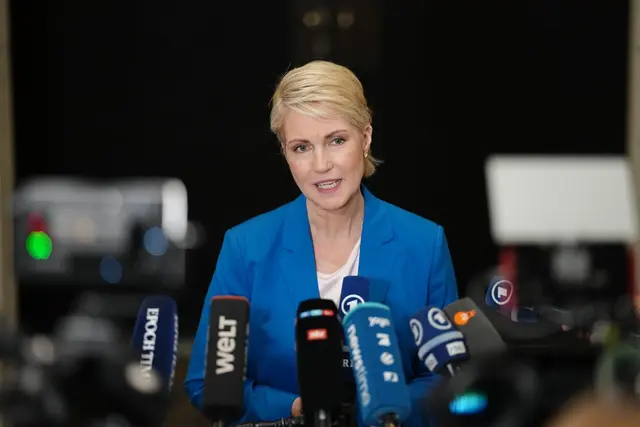 Mecklenburg-Vorpommerns Ministerpräsidentin Manuela Schwesig (SPD) verwies auf die angespannte Finanzlage der Kommunen. | Foto: Kay Nietfeld/dpa