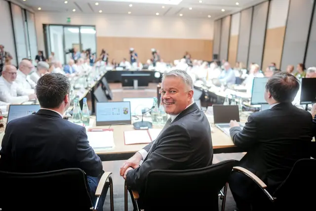Die Länder haben sich in Finanzfragen mit dem Bund auf eine Position verständigt.   | Foto: Kay Nietfeld/dpa