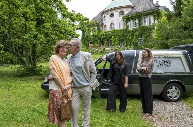 Die Bestatterin: Der fünfte Film der Krimireihe ist in Arbeit und wird aktuell auf der Schwäbischen Alb gedreht. | Foto: SWR - Südwestrundfunk, Foto: SWR/Markus Fenchel