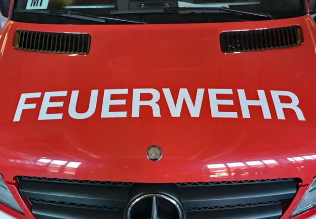 Die Feuerwehr konnte den Brand nach gut einer Stunde löschen. (Symbolbild) | Foto: Malin Wunderlich/dpa