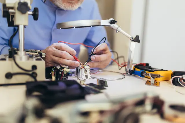 Letztes Repair Café der Christuskirche vor den Sommerferien / Symbolbild | Foto: Mediteraneo/stock.adobe.com