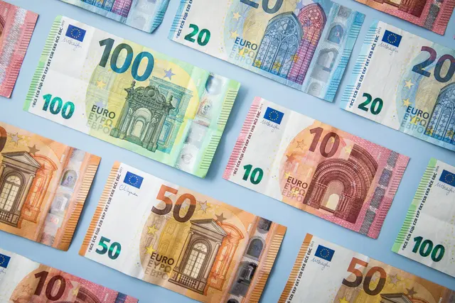 In diesem Jahr steigen zum 1. Juli die Pfändungsfreibeträge um rund zwei Prozent. | Foto: dpa