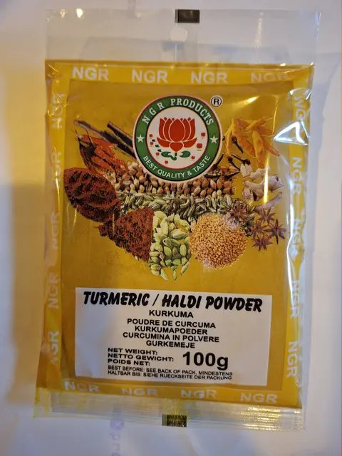 Kurkuma-Gewürzpulver wird wegen Chlorpyrifos-Rückstand zurückgerufen. | Foto: NGR Turmeric Powder, Kukuma 100 Gramm