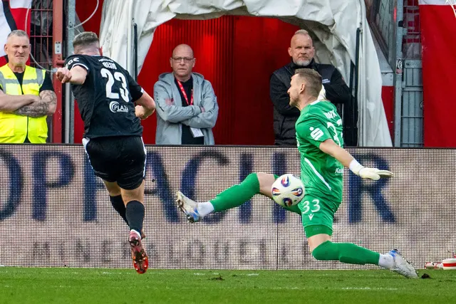 Wechselt nach Wolfsburg: Alessio Besio (links) (Archivbild) | Foto: Julius Frick/dpa