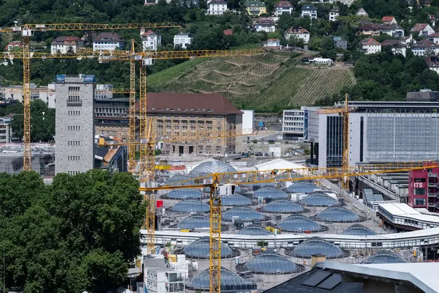 Seit 2010 wird an dem neuen Tiefbahnhof in Stuttgart gebaut. (Archivbild) | Foto: Marijan Murat/dpa