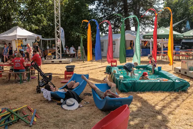 HafenKulturFest 2026 - Hitzerekord und der Karlsruher Rheinhafen feiert seinen 125. Geburtstag | Foto: Paul Needham