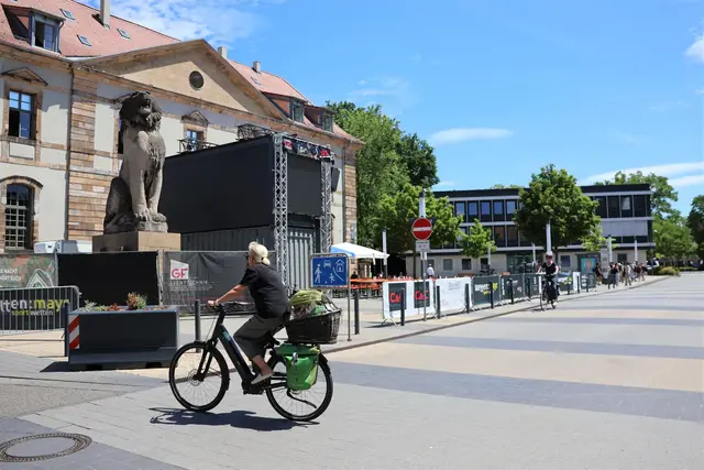 Wer zum Public Viewing in die Innenstadt will, muss rund um den Untertorplatz mit Sperrungen und geänderten Bus-Haltestellen rechnen | Foto: Stadt Landau