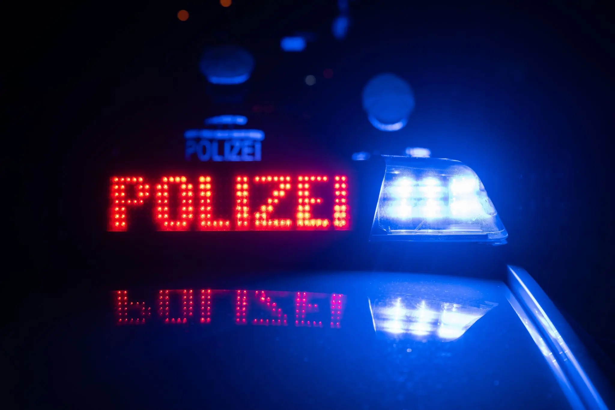 Flaschenwurf-in-Bad-S-ckingen-Polizei-ermittelt-nach-unruhiger-Nacht