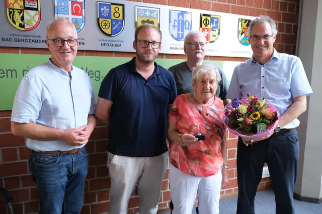 Ehrenamt im Verein prägt das Miteinander vor Ort. Dafür gab es jetzt eine besondere Auszeichnung. | Foto: KV SÜW