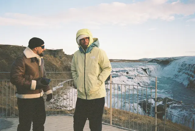 Joko & Klaas machen Urlaub: Der Joyn-Roadtrip führt nach Island und kommt komplett ohne Challenges und Wettbewerb aus. | Foto: ProSiebenSat.1 Media SE