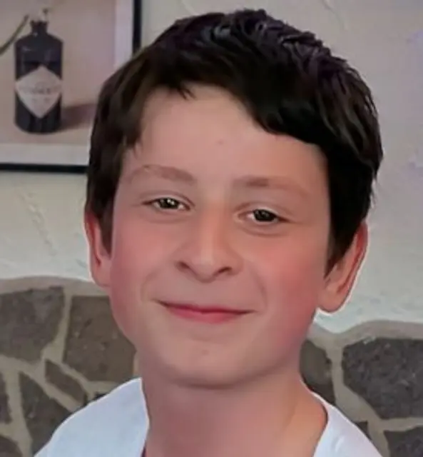 Die Polizei sucht nach dem 15-jährigen Ben Lucas B. aus Langenlonsheim. Der Jugendliche wird seit Dienstag, 30. Juni, vermisst und könnte mit einem türkisfarbenen Rucksack unterwegs sein. | Foto: Polizeidirektion Bad Kreuznach