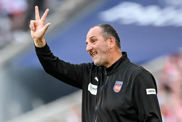 Peilt zum Start in die neue Saison drei Punkte an: Frank Schmidt und der FCH empfangen Osnabrück. | Foto: Harry Langer/dpa