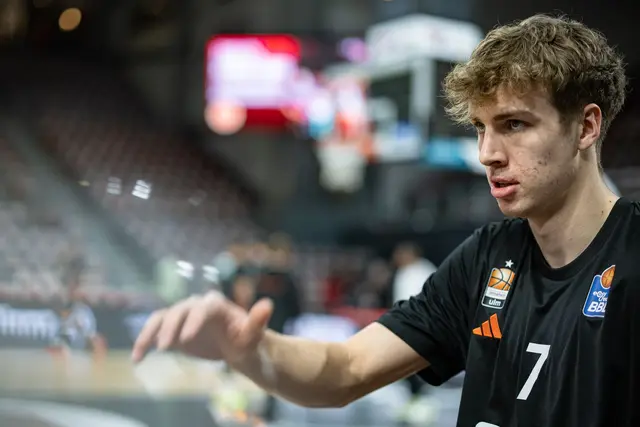 Wechselt von Ulm zu den Bayern: Tobias Jensen. (Archivbild) | Foto: Daniel Löb/dpa