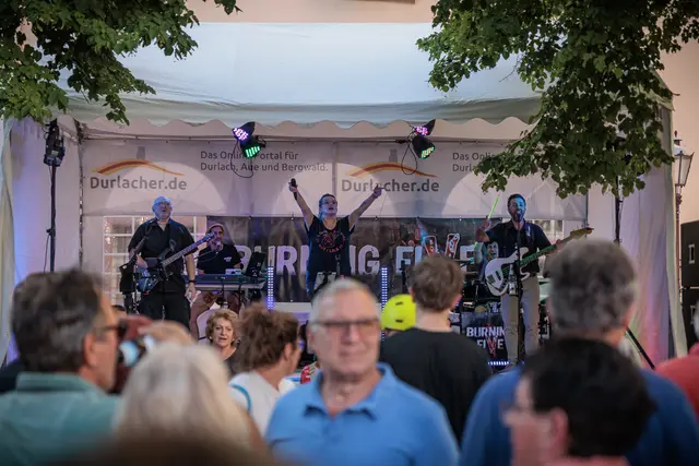 Altstadtfest Durlach 2026: Der Freitagabend in den schönsten Bildern | Foto: Paul Needham