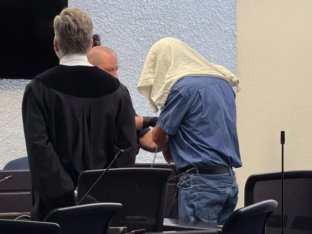 Muss der ehemalige Tagesvater nach seiner Haftstrafe auch in Sicherungsverwahrung? Darüber entscheidet das Stuttgarter Landgericht. (Archivbild) | Foto: David Nau/dpa