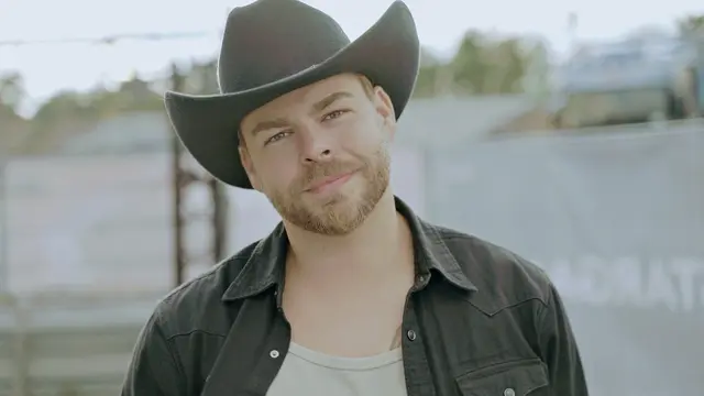 Bei der Country Night am 9. April in der Festhalle begeistert Sascha Salvati mit Modern Country, Soul und starken Emotionen. | Foto: TS Entertainment