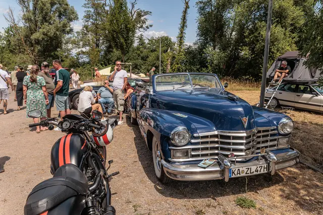 Glänzender Chrom, originale Details und zeitlose Karosserien begeisterten Oldtimerfans und zahlreiche Besucher gleichermaßen. | Foto: Paul Needham