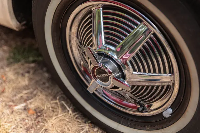 Das 10. Oldtimertreffen in Kandel bot zahlreiche seltene Fahrzeuge und viele eindrucksvolle Motive für Fotografen und Besucher. | Foto: Paul Needham