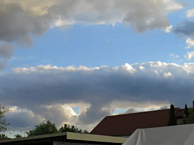 Grandiose Wolken über Fußgönheim | Foto: Brigitte Melder