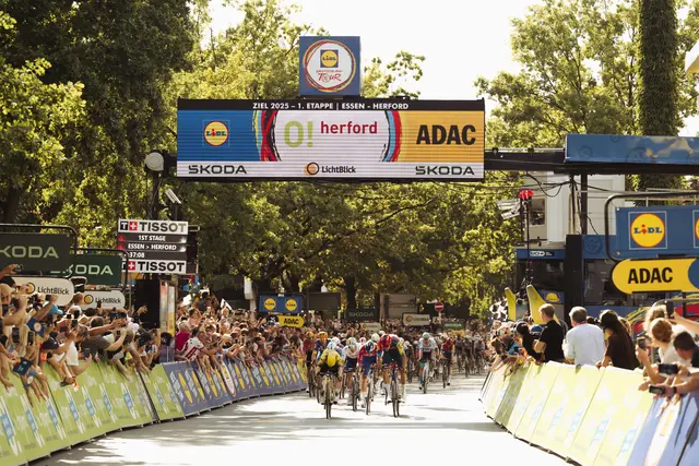 Auch im vergangenen Jahr sorgte die Deutschland Tour mit vielen interessierten Zuschauerinnen und Zuschauer für eine begeisterte Rennatmosphäre entlang der Strecke | Foto: A.S.O. Germany/Marcel Hilger