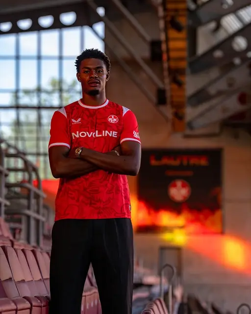 Mit Kelven Frees bekommt der FCK ein hochveranlagtes Abwehrtalent | Foto: 1. FC Kaiserslautern
