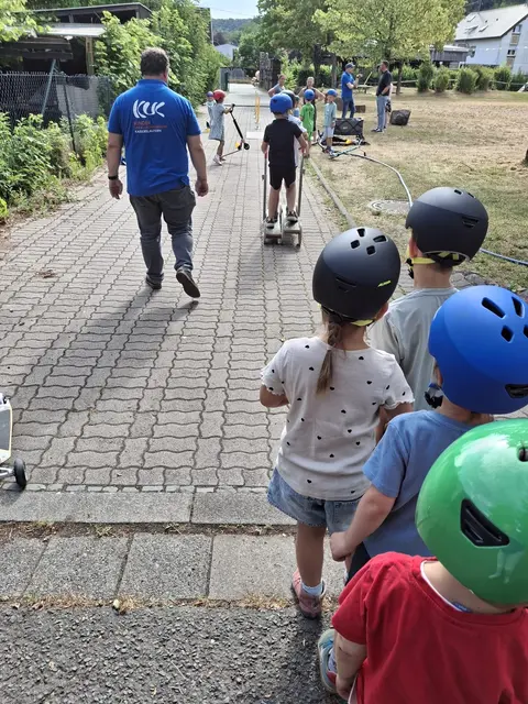 Die Pedalos gehen auf Fahrt | Foto: Gabriele Fliege