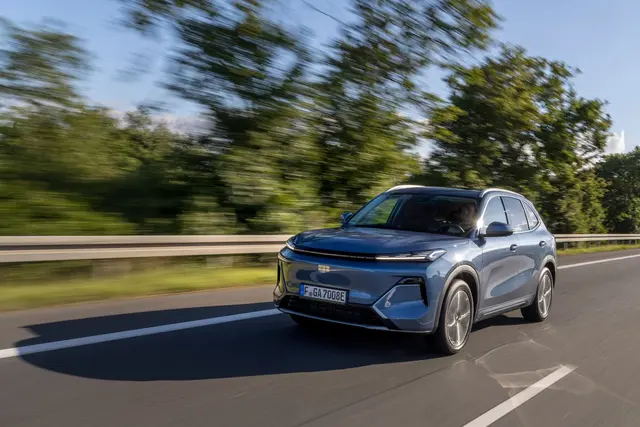 Doppelpack an Bord: Der Geely Starray kombiniert Verbrenner und eine E-Maschine für den Vortrieb. | Foto: dpa