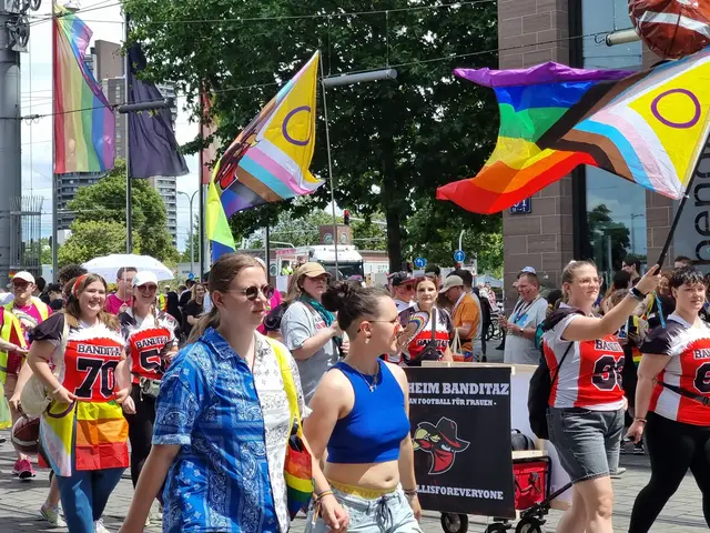 🌈 Tausende Menschen, eine klare Botschaft: Vielfalt gehört dazu. | Foto: BAS