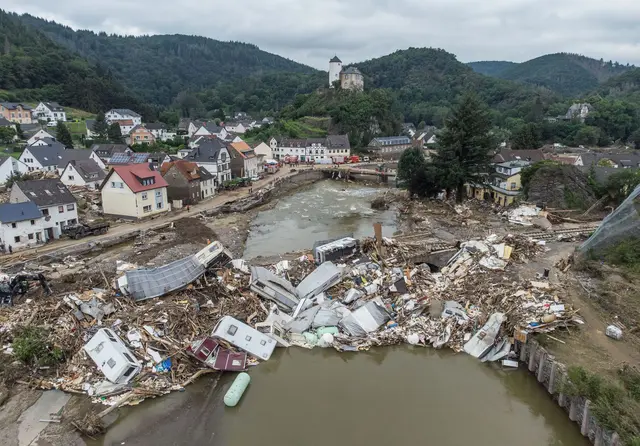 Die Flutkatastrophe hinterließ eine Schneise der Verwüstung. (Archivfoto) | Foto: Boris Roessler/dpa