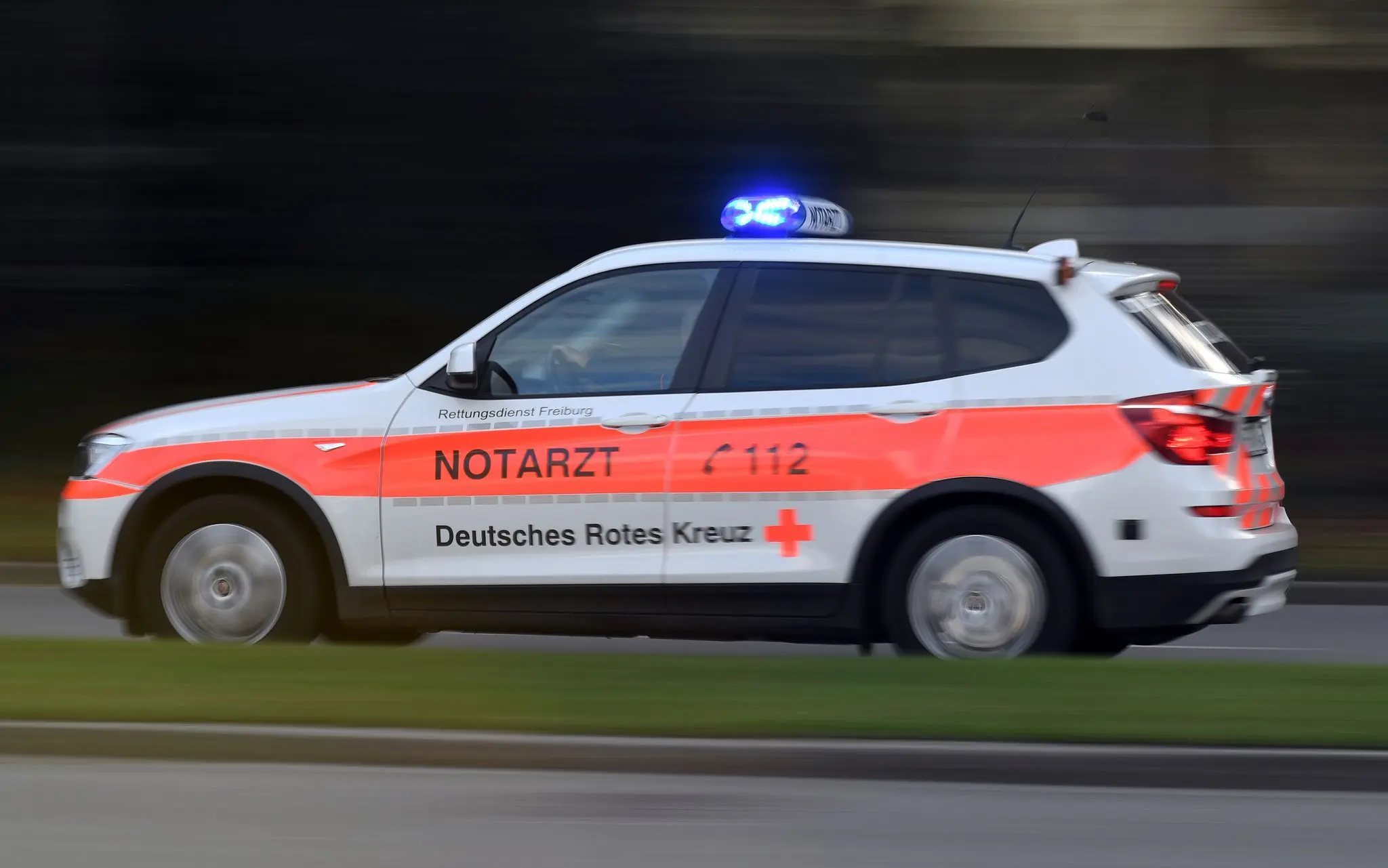 Schwerer-Unfall-in-Ammerbuch-Frau-von-M-hdrescher-erfasst