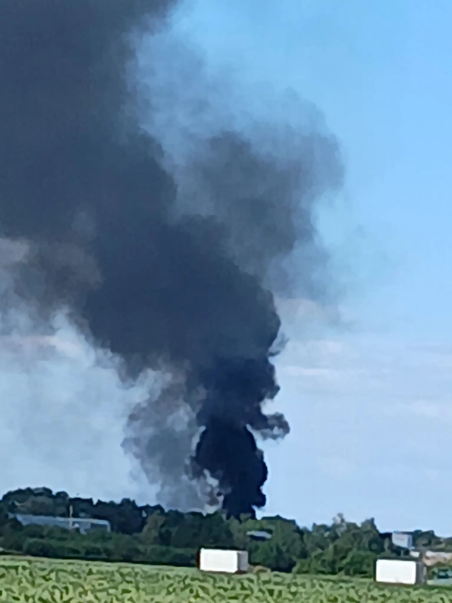 Gro-brand-bei-Fa-Becker-in-Schifferstadt