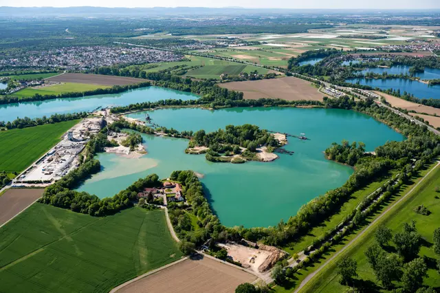 Viele nutzen den Binsfeldsee zum Schwimmen. Nach dem Unfall ist das Badeverbot im nordwestlichen Bereich nun aufgehoben. | Foto: Klaus Venus