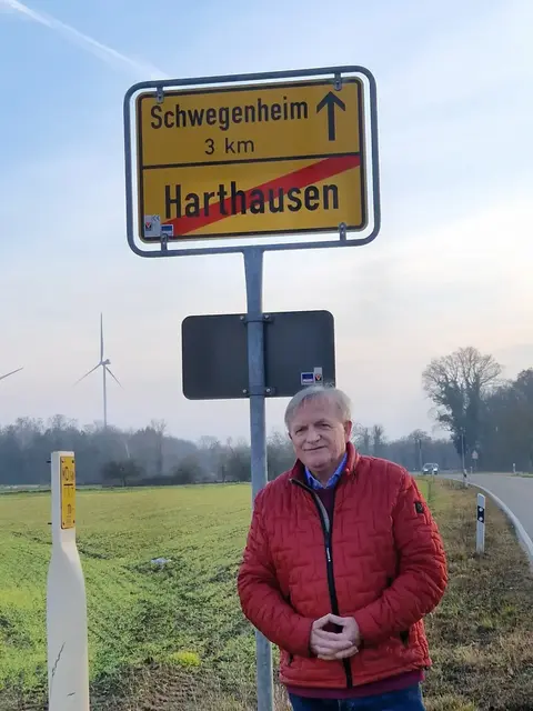 Auf dem Weg zwischen Harthausen und Schwegenheim soll es künftig mehr Platz und Sicherheit für den Radverkehr geben. | Foto: Michael Wagner 