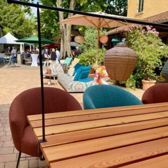 Schicke Möbel für Garten und Terrasse | Foto: (c) Das AgenturHaus GmbH